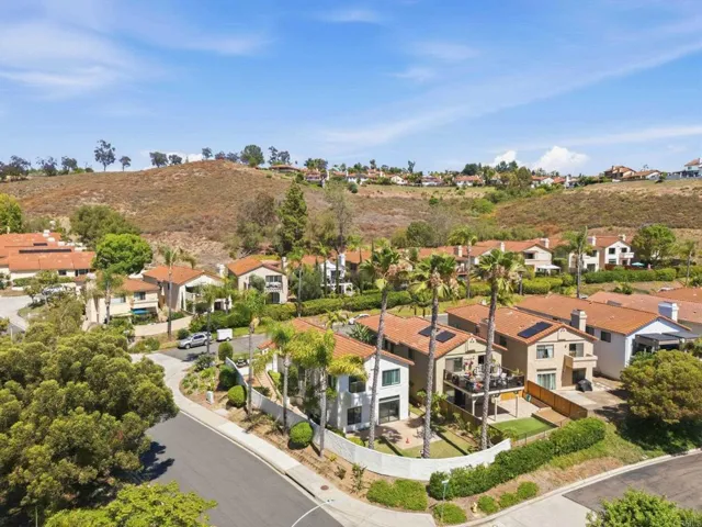 3809 Azalea, Escondido, California 92025