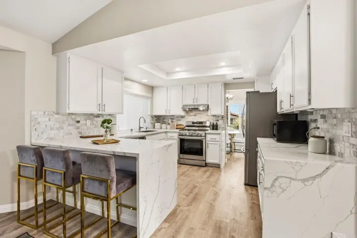 3809 Azalea, Escondido, California 92025