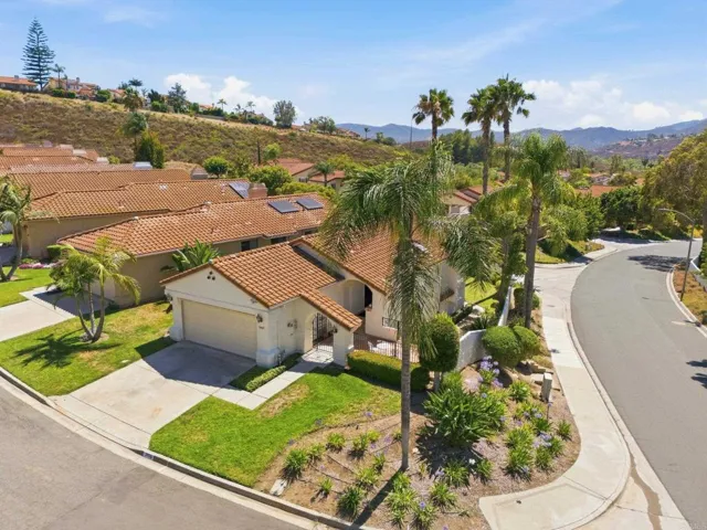 3809 Azalea, Escondido, California 92025
