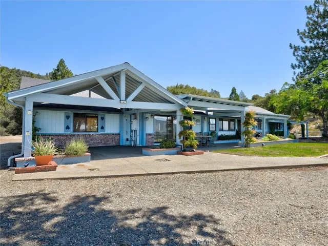 5311 Chowchilla Mtn. Rd., Mariposa, California 95338