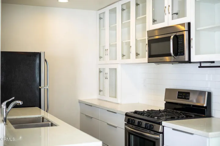 147 Fillmore Ave-5