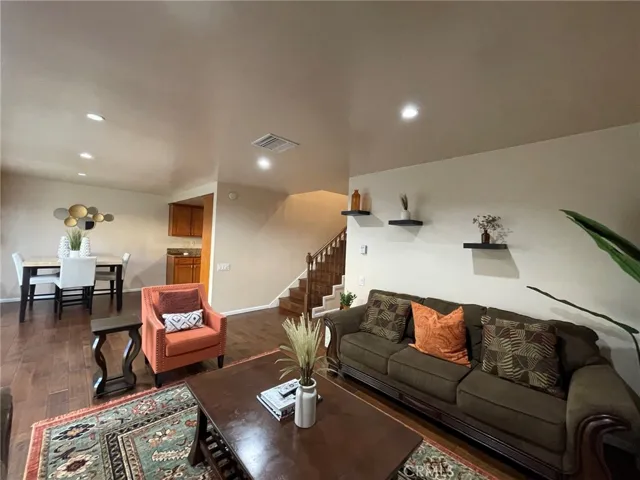 3500 W Manchester Boulevard 195, Inglewood, California 90305