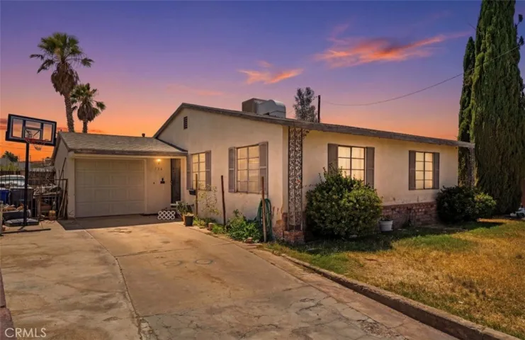 736 Belinda Avenue, Barstow, California 92311