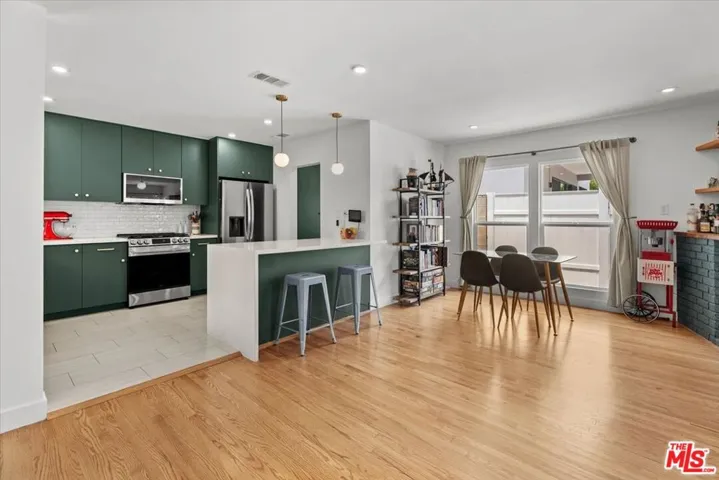 6218 Van Noord Avenue, Van Nuys, California 91401