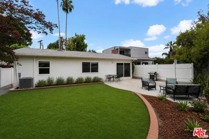 6218 Van Noord Avenue, Van Nuys, California 91401