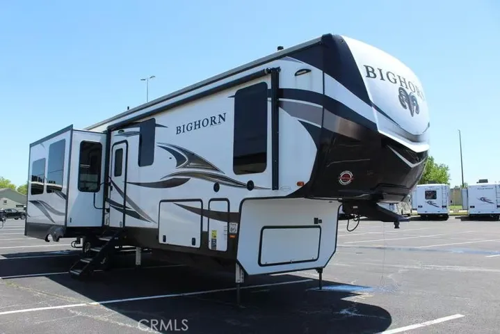Property Sale includes this RV