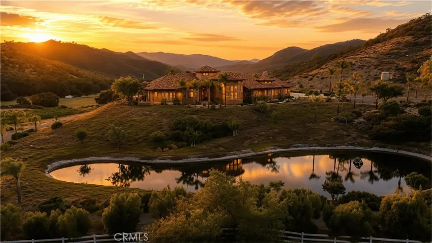 37565 Calle De Companero, Murrieta, California 92562