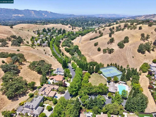 81 Monza Ct, Danville, California 94526