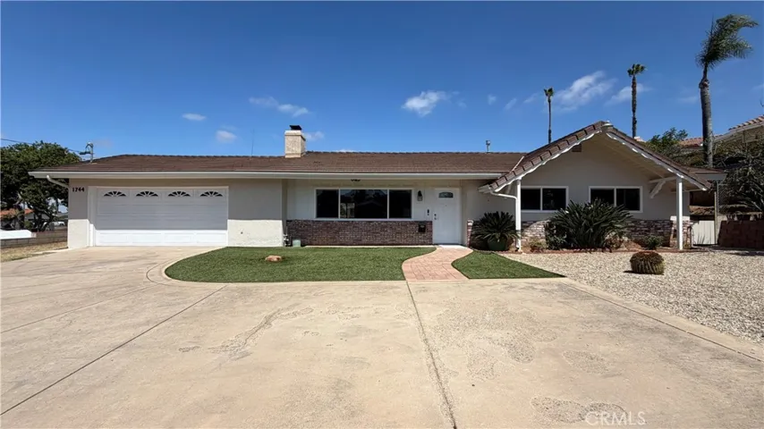 1744 Elser, Escondido, California 92026
