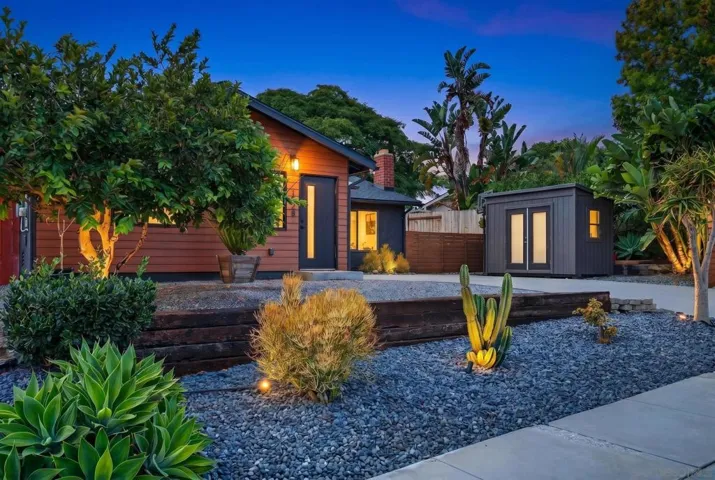 1726 28 Red Barn Road, Encinitas, California 92024