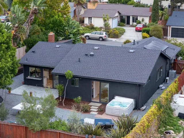 1726 28 Red Barn Road, Encinitas, California 92024