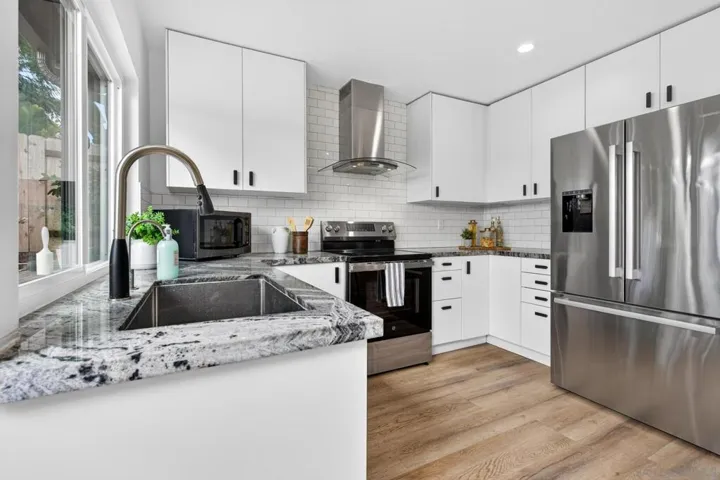 1726 28 Red Barn Road, Encinitas, California 92024
