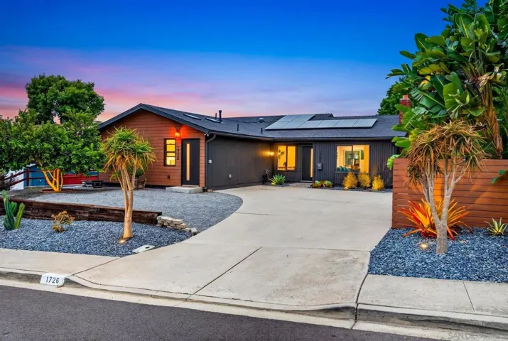 1726 28 Red Barn Road, Encinitas, California 92024