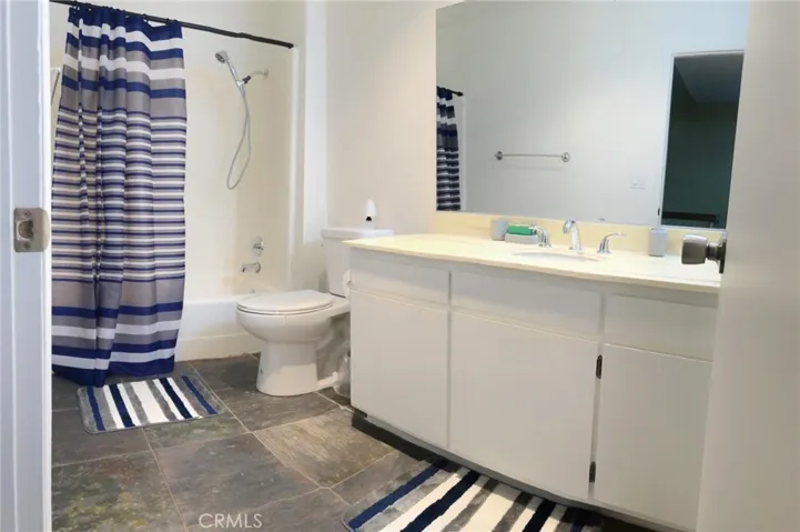 18526 Mayall I, Northridge, California 91324