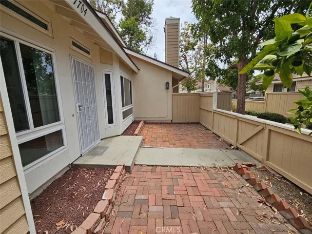 7704 Marbrook Way, Stanton, California 90680