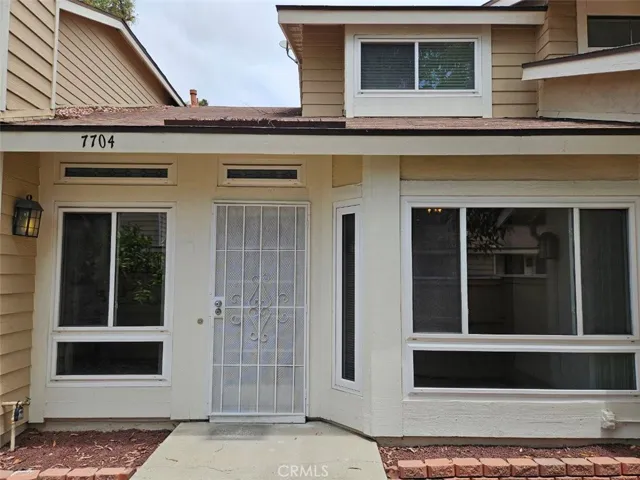7704 Marbrook Way, Stanton, California 90680