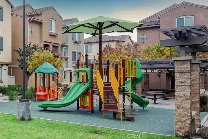 2878 Foxtail, Pomona, California 91767
