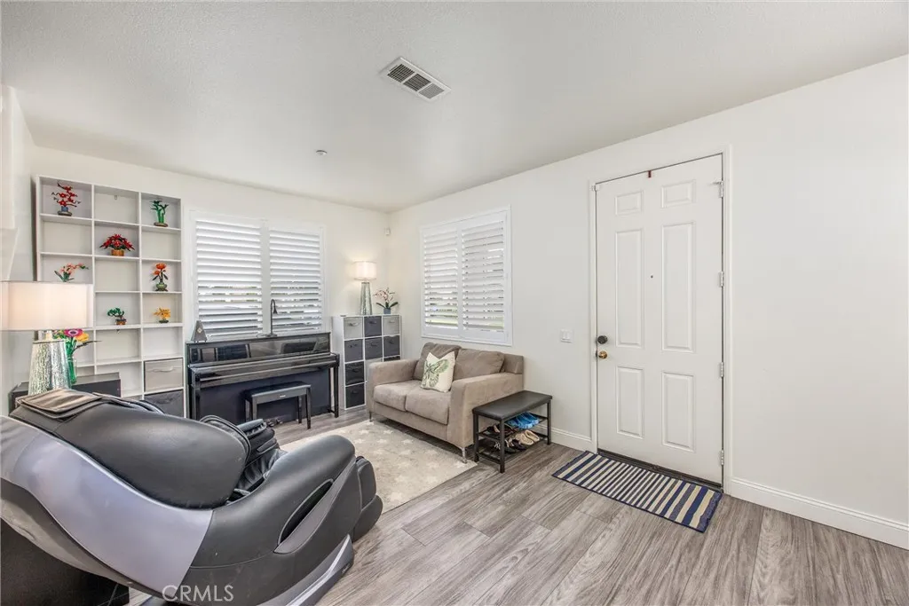 26365 Delgado, Loma Linda, California 92354 — photo 5