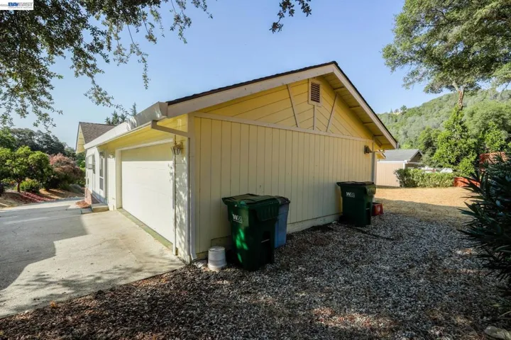 13312 Thistle Loop, Penn Valley, California 95946-9146