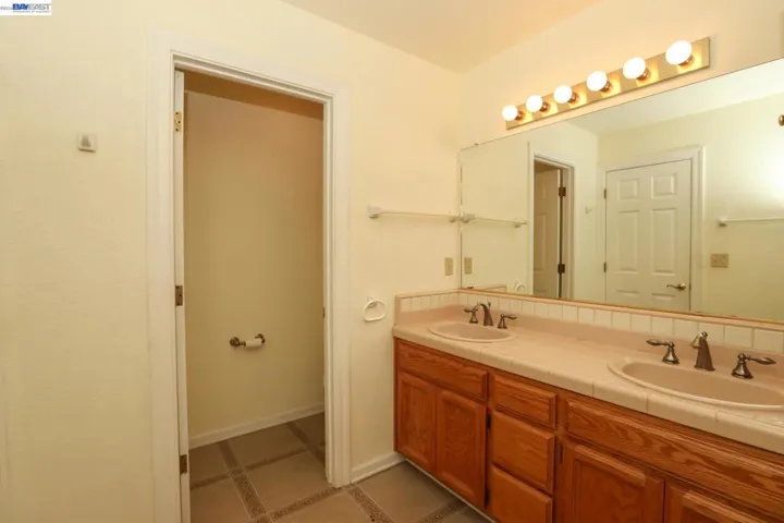 13312 Thistle Loop, Penn Valley, California 95946-9146
