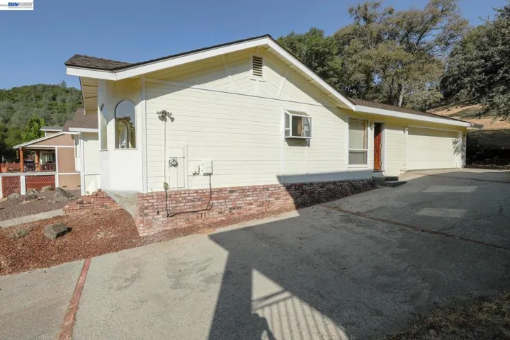 13312 Thistle Loop, Penn Valley, California 95946-9146