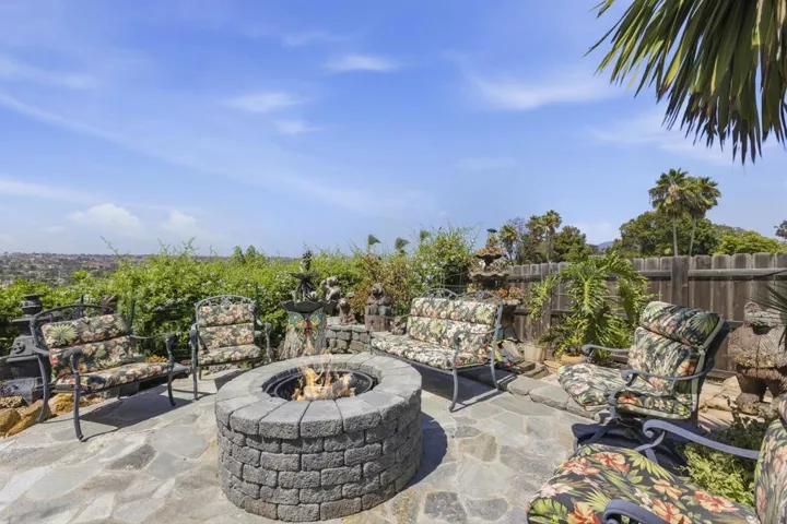 Wood burning firepit