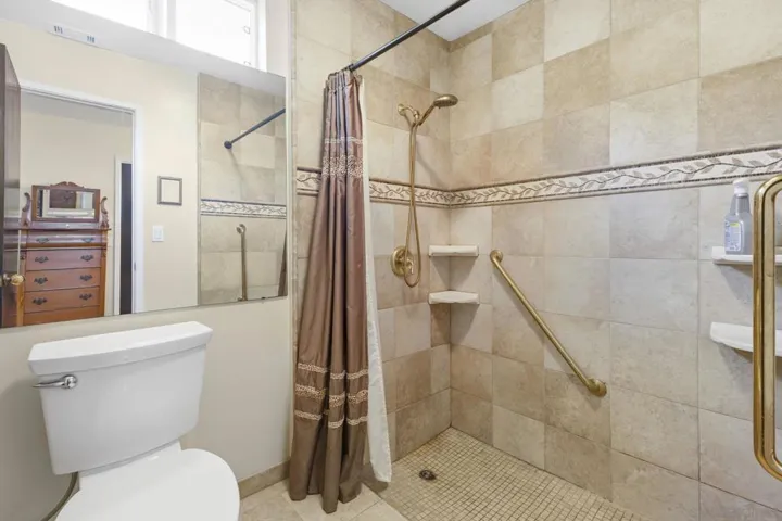 Primary Bath/Spa