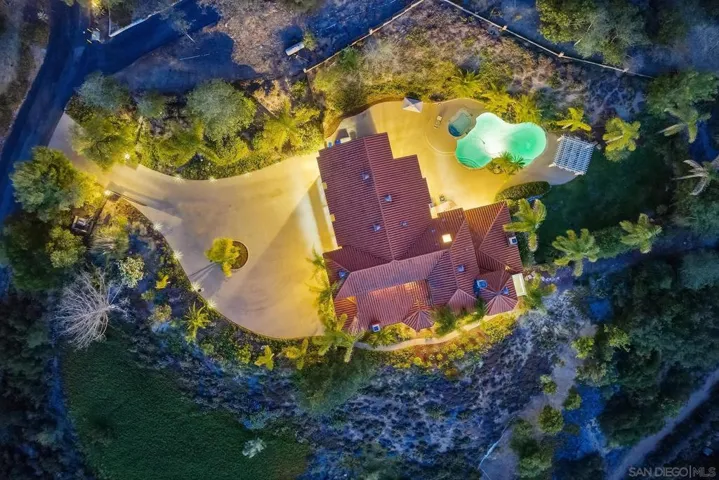 18151 Old Coach Rd, Poway, California 92064