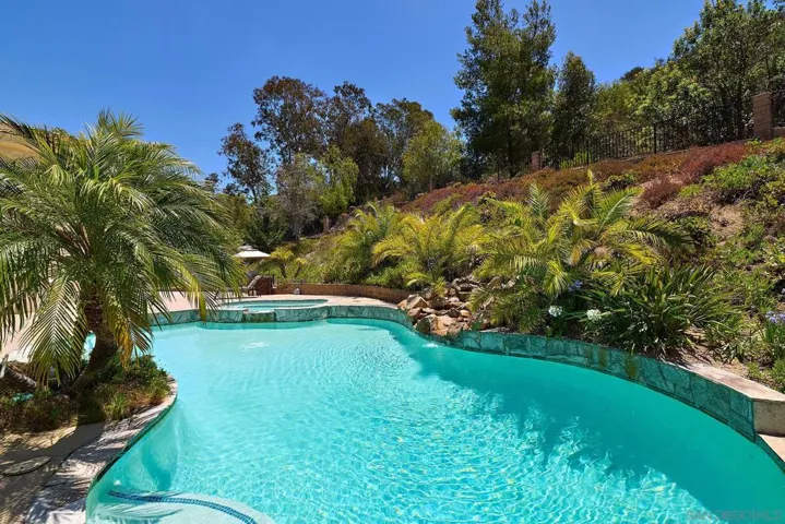 18151 Old Coach Rd, Poway, California 92064