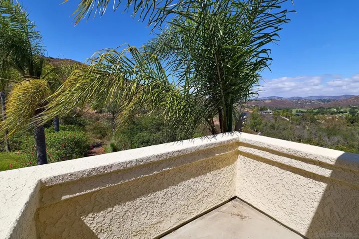 18151 Old Coach Rd, Poway, California 92064
