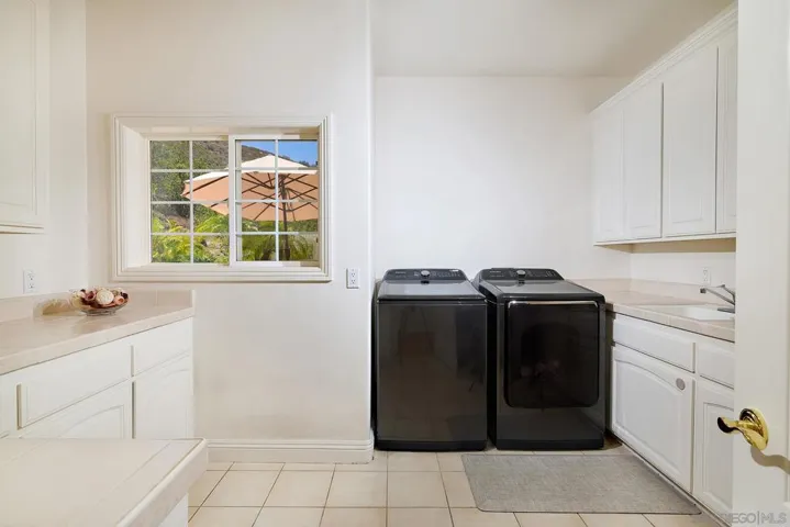 18151 Old Coach Rd, Poway, California 92064