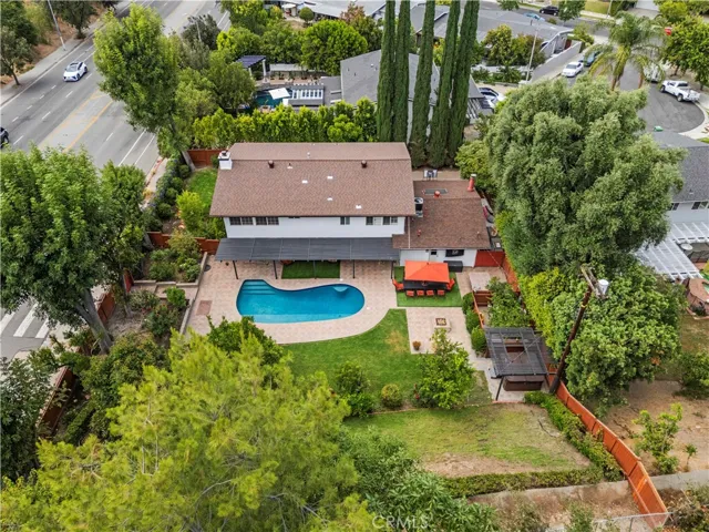 5943 Salamea Avenue, Woodland Hills, California 91367