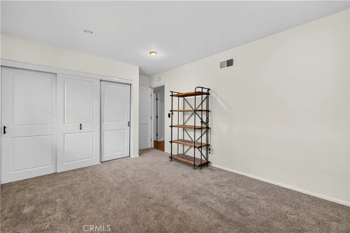 5943 Salamea Avenue, Woodland Hills, California 91367