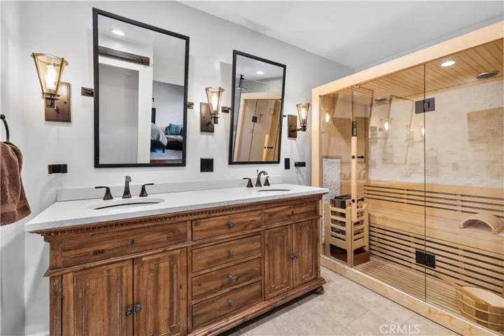 5943 Salamea Avenue, Woodland Hills, California 91367