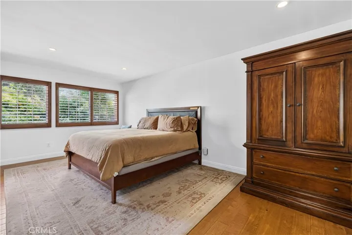 5943 Salamea Avenue, Woodland Hills, California 91367