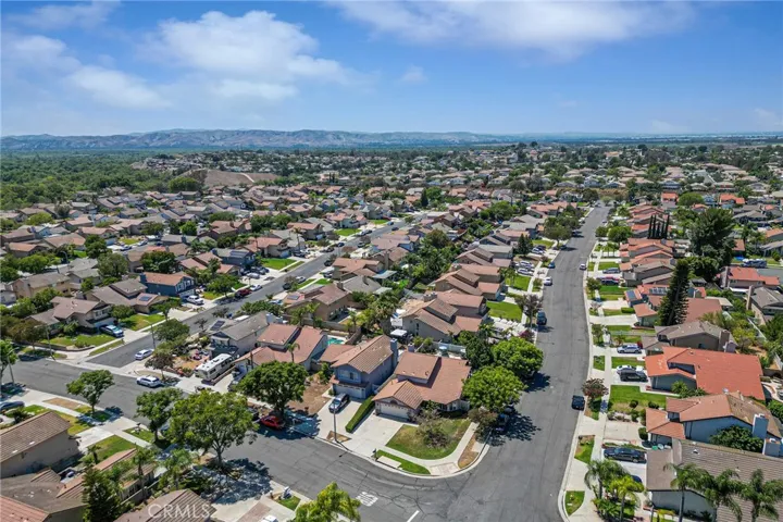 956 Hedges, Corona, California 92878