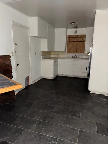 7265 Skyline Drive, San Diego, California 92114
