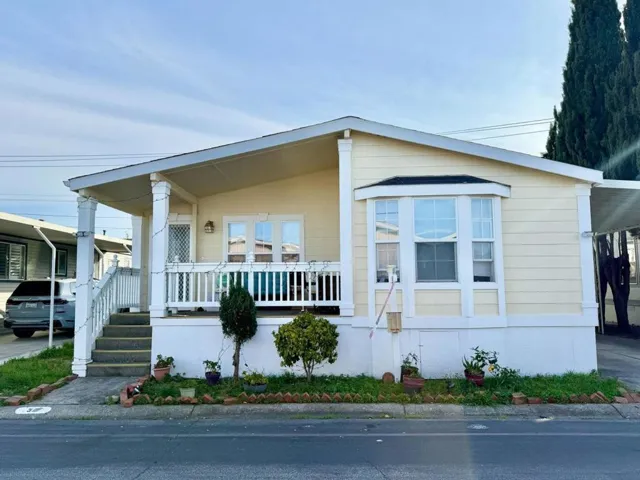 1225 Vienna 32, Sunnyvale, California 94089