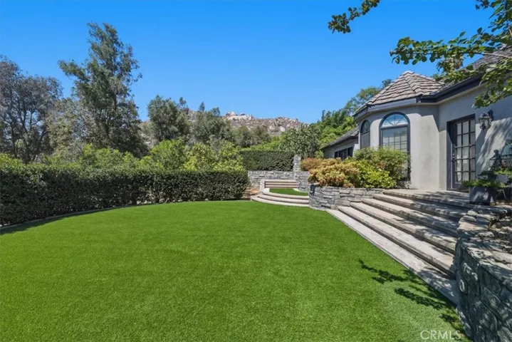 2445 Rolling Ridge Road, Riverside, California 92506