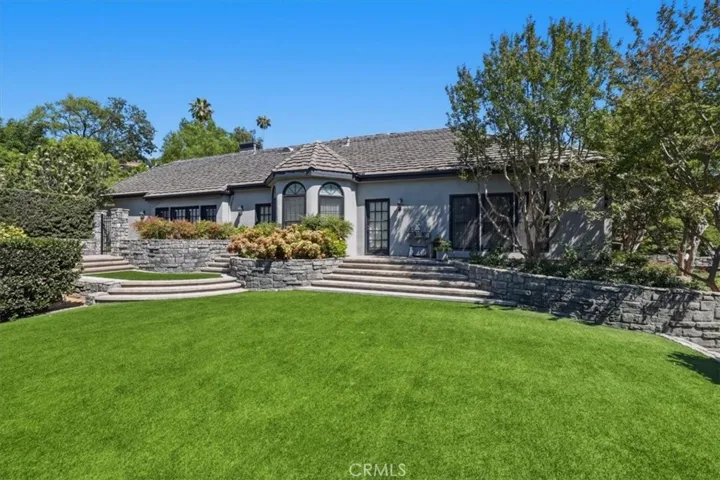 2445 Rolling Ridge Road, Riverside, California 92506