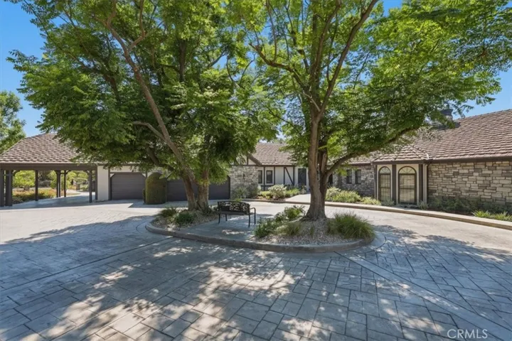 2445 Rolling Ridge Road, Riverside, California 92506