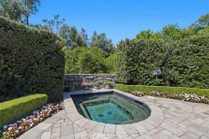2445 Rolling Ridge Road, Riverside, California 92506