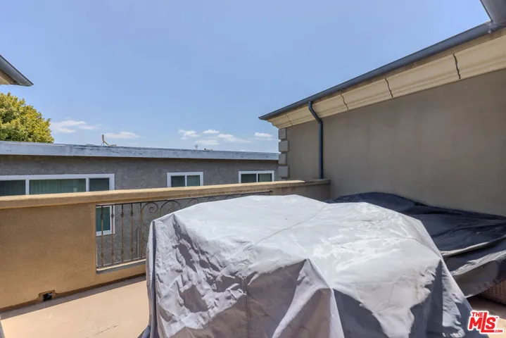 1912 Vanderbilt Lane C, Redondo Beach, California 90278