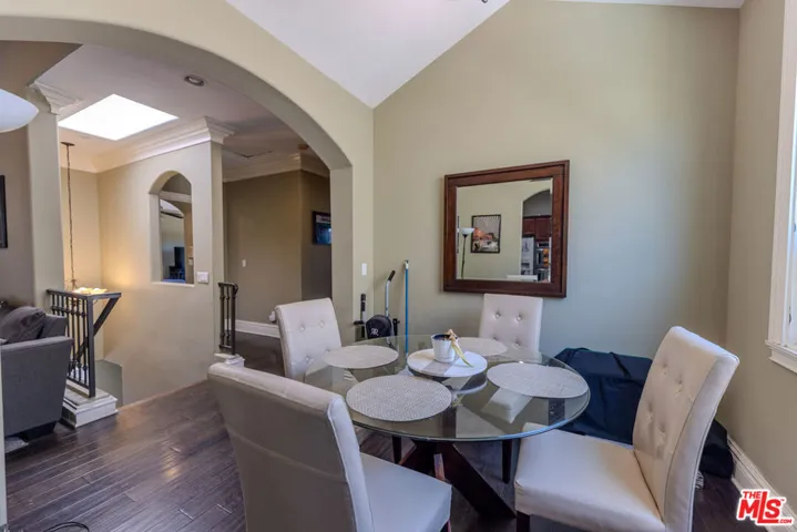 1912 Vanderbilt Lane C, Redondo Beach, California 90278