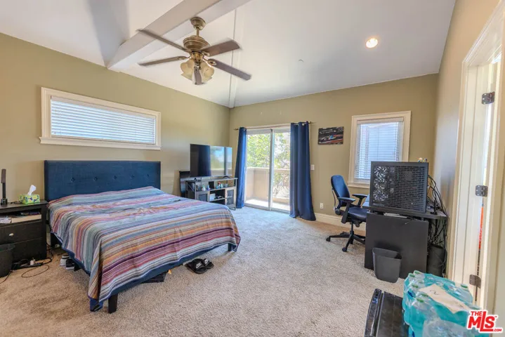 1912 Vanderbilt Lane C, Redondo Beach, California 90278