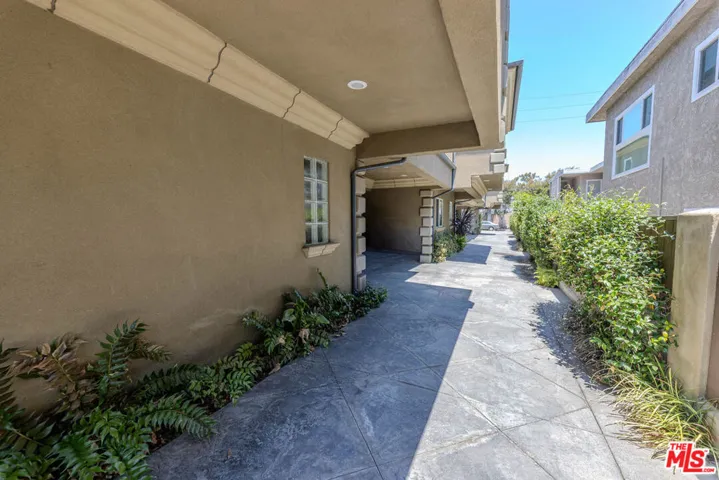 1912 Vanderbilt Lane C, Redondo Beach, California 90278
