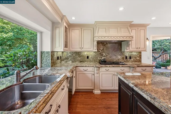 549 Buttonwood Dr, Danville, California 94506