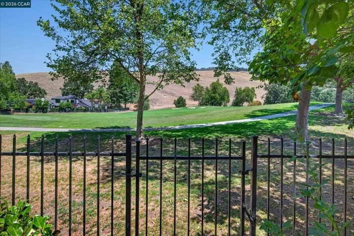 549 Buttonwood Dr, Danville, California 94506