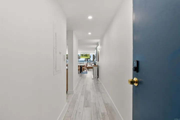1200 Harbor Drive N 4b, Oceanside, California 92054