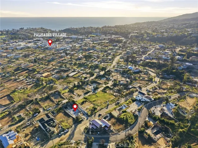 14800 Mc Kendree Ave, Pacific Palisades, California 90272